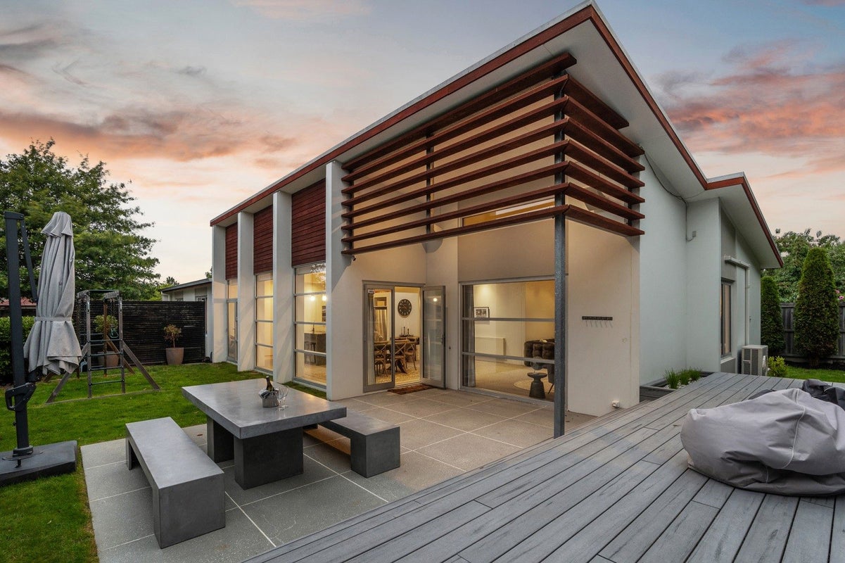 7 Havana Gardens, Shirley, Christchurch City, Canterbury - Carousel 1