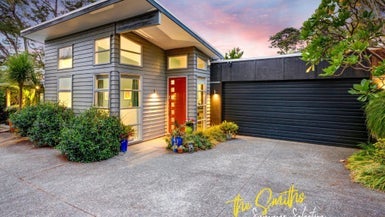 237E Titirangi Road, Titirangi, Auckland - Carousel 1