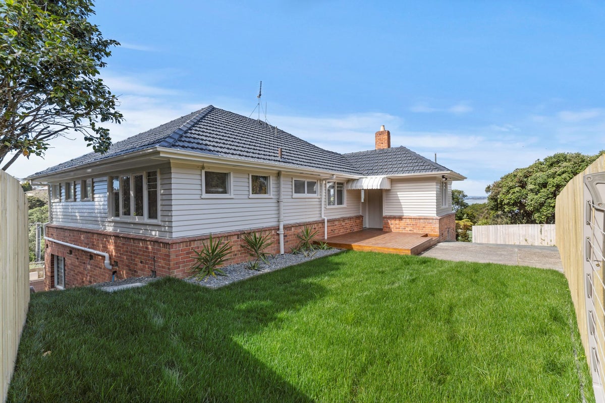 45B Endeavour Street, Blockhouse Bay, Auckland - Carousel 23