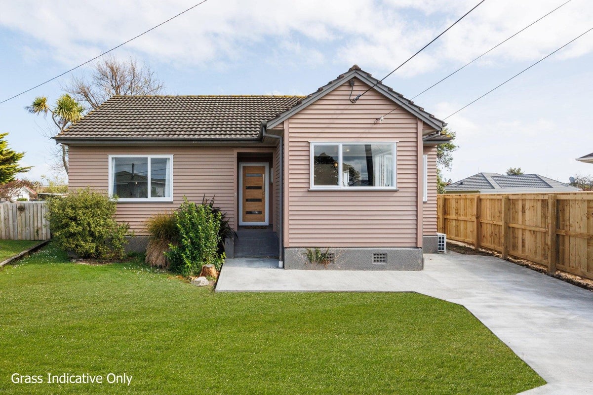 4 Fair Oaks, Pukekohe, Pukekohe - Carousel 1
