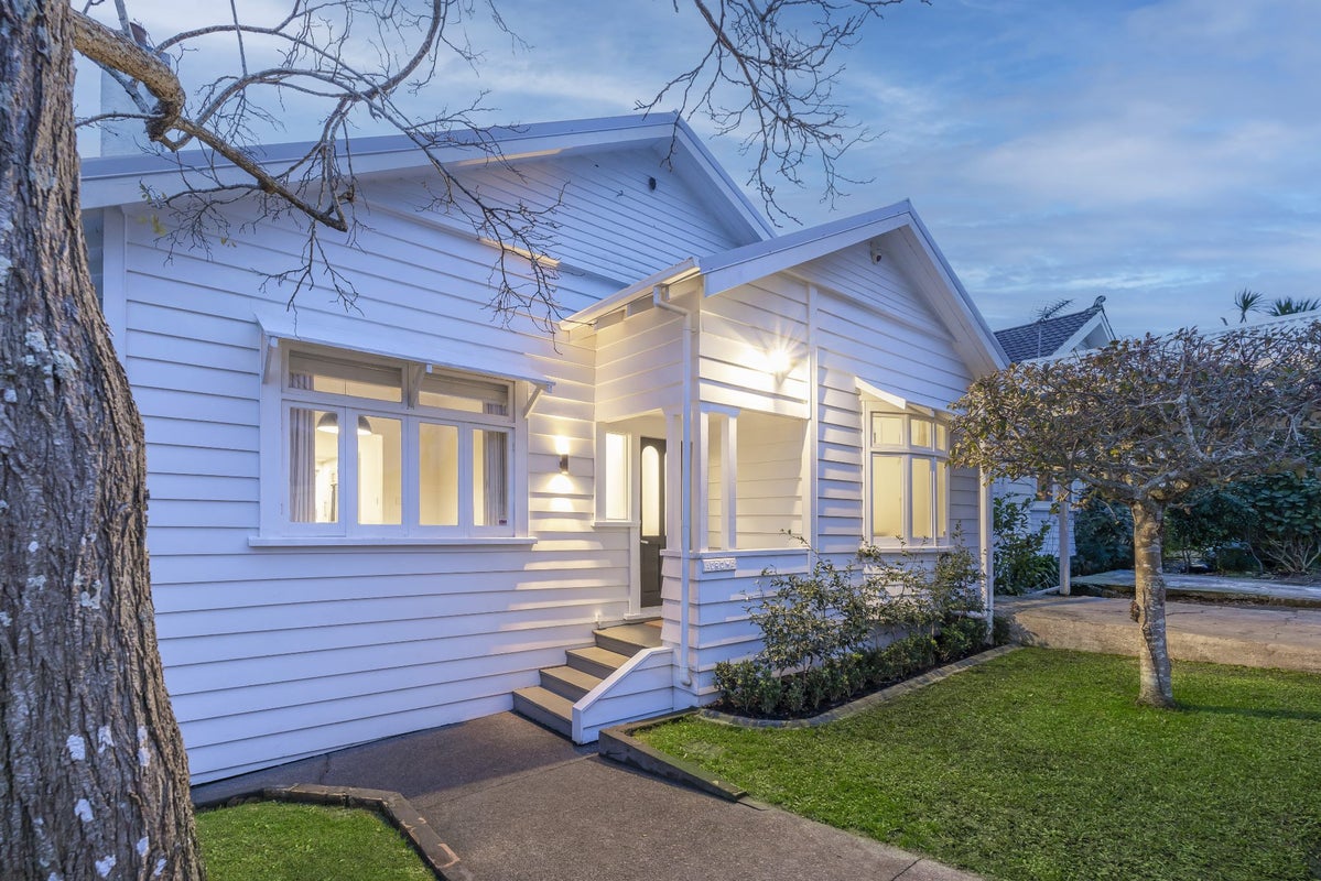 11 Old Mill Road, Grey Lynn, Auckland - Carousel 1