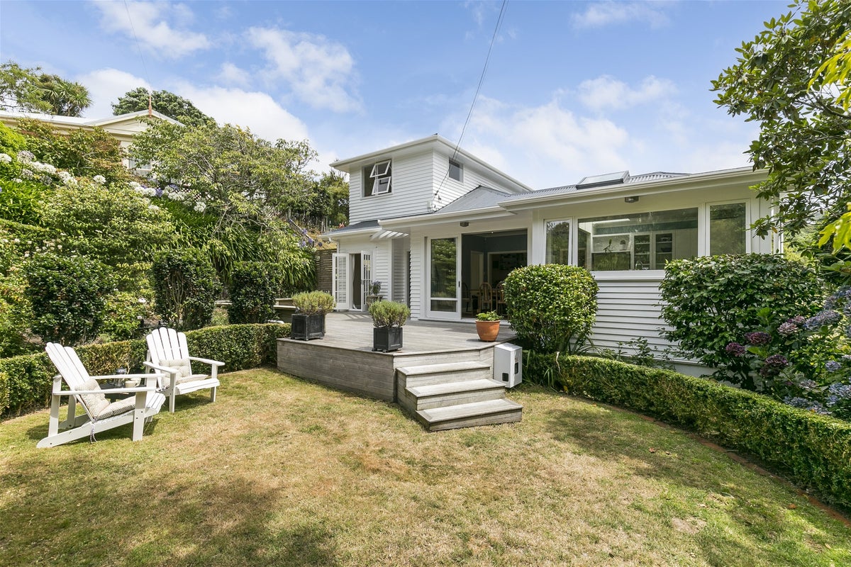 22 Orari Street, Ngaio, Wellington - Carousel 1