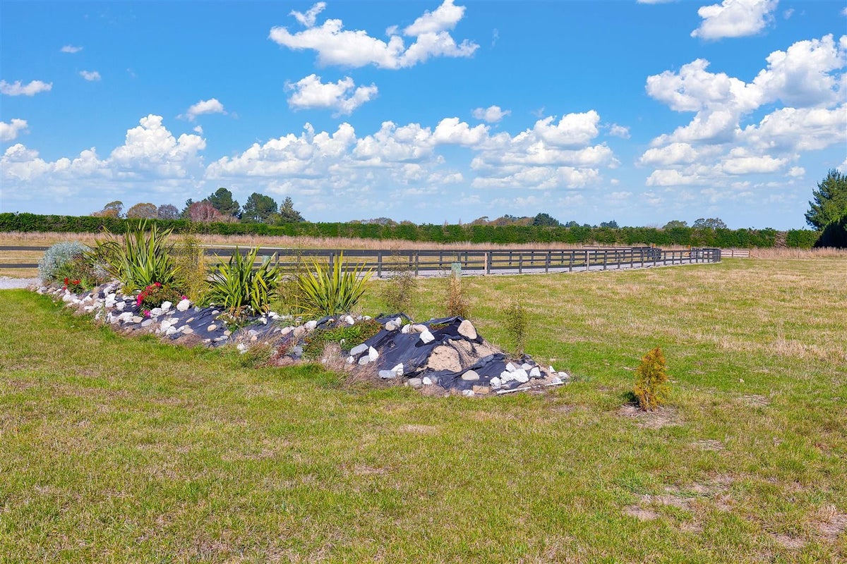 1423 Poyntzs Road, West Eyreton, Rangiora - Carousel 31