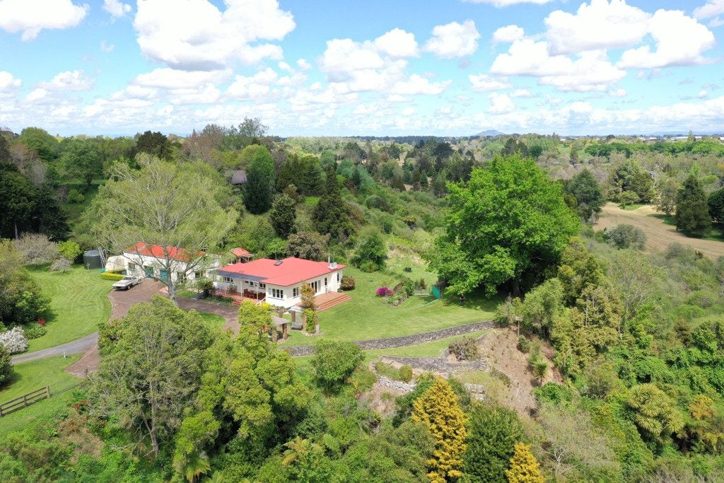 74B Pencarrow Road, Tamahere, Hamilton - Carousel 36