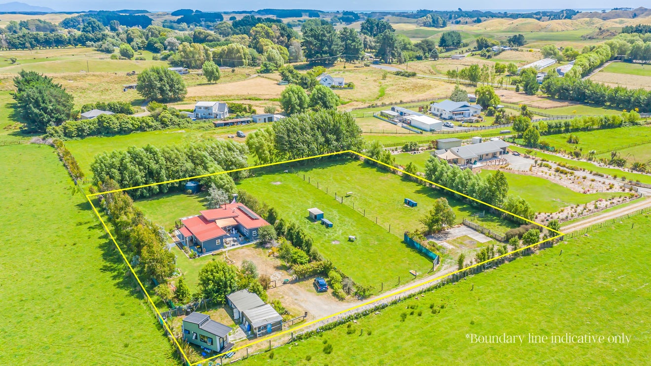 157A Hokio Sand Road, Hokio Beach, Levin - Carousel 2