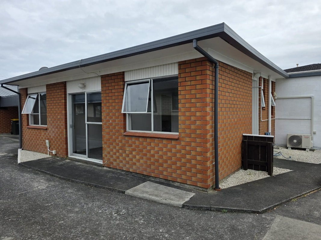 28A Clemow Road, Fitzroy, New Plymouth - Carousel 1