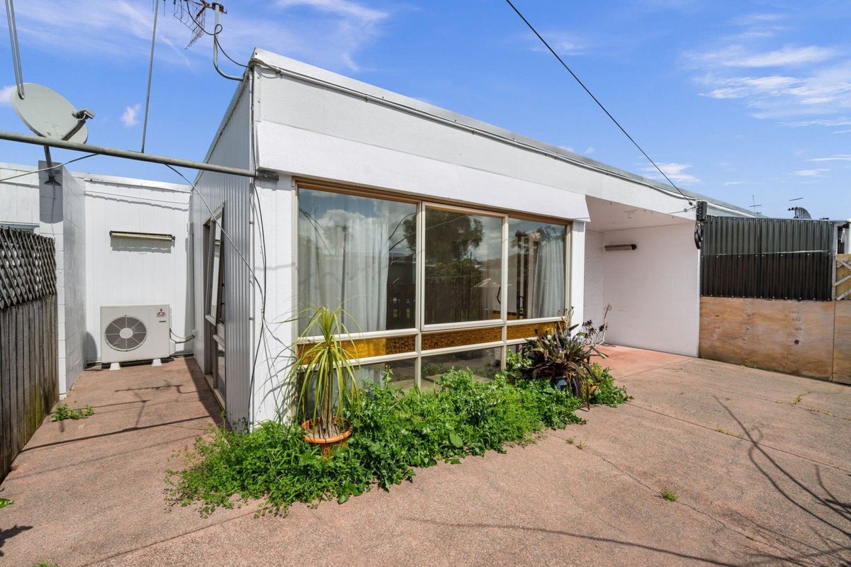 5 Zealandia Street, Kensington, Whangarei - Carousel 18