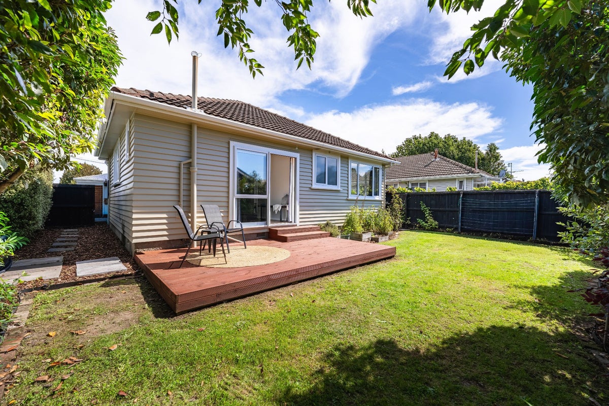 38 Worthy Street, Ilam, Christchurch - Carousel 1