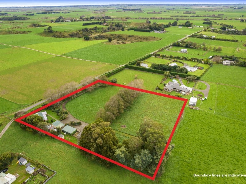 79 Laward Road, Shannon, Palmerston North - Carousel 1