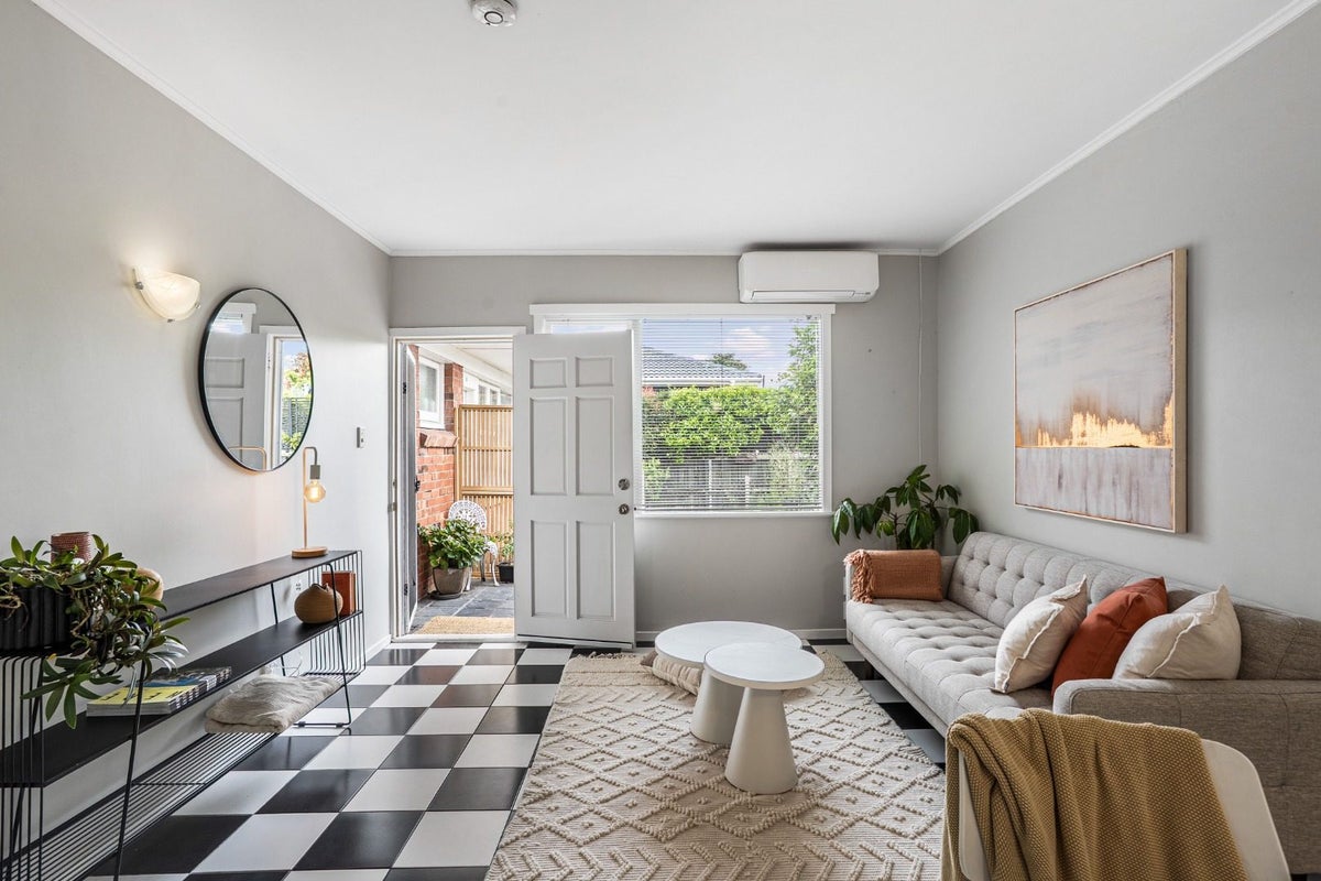 5/43 Queens Avenue, Balmoral, Auckland - Carousel 2