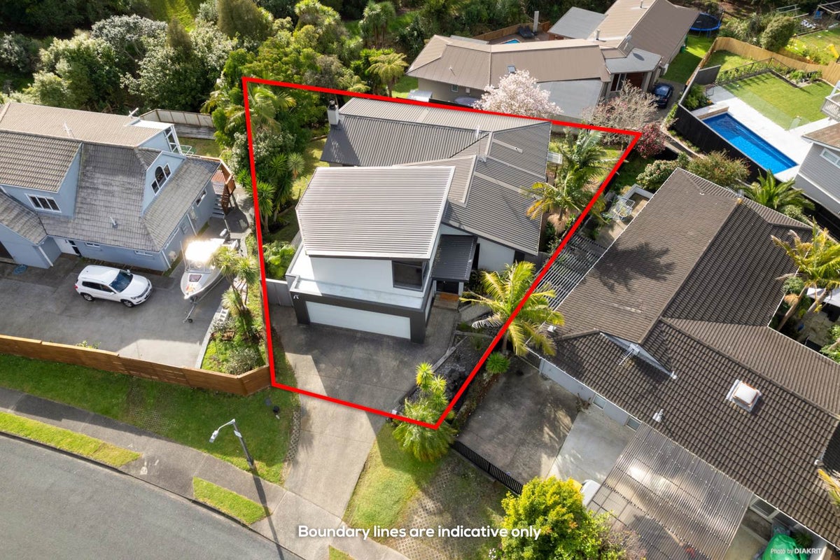 1 Penguin Drive, Murrays Bay, Auckland - Carousel 2