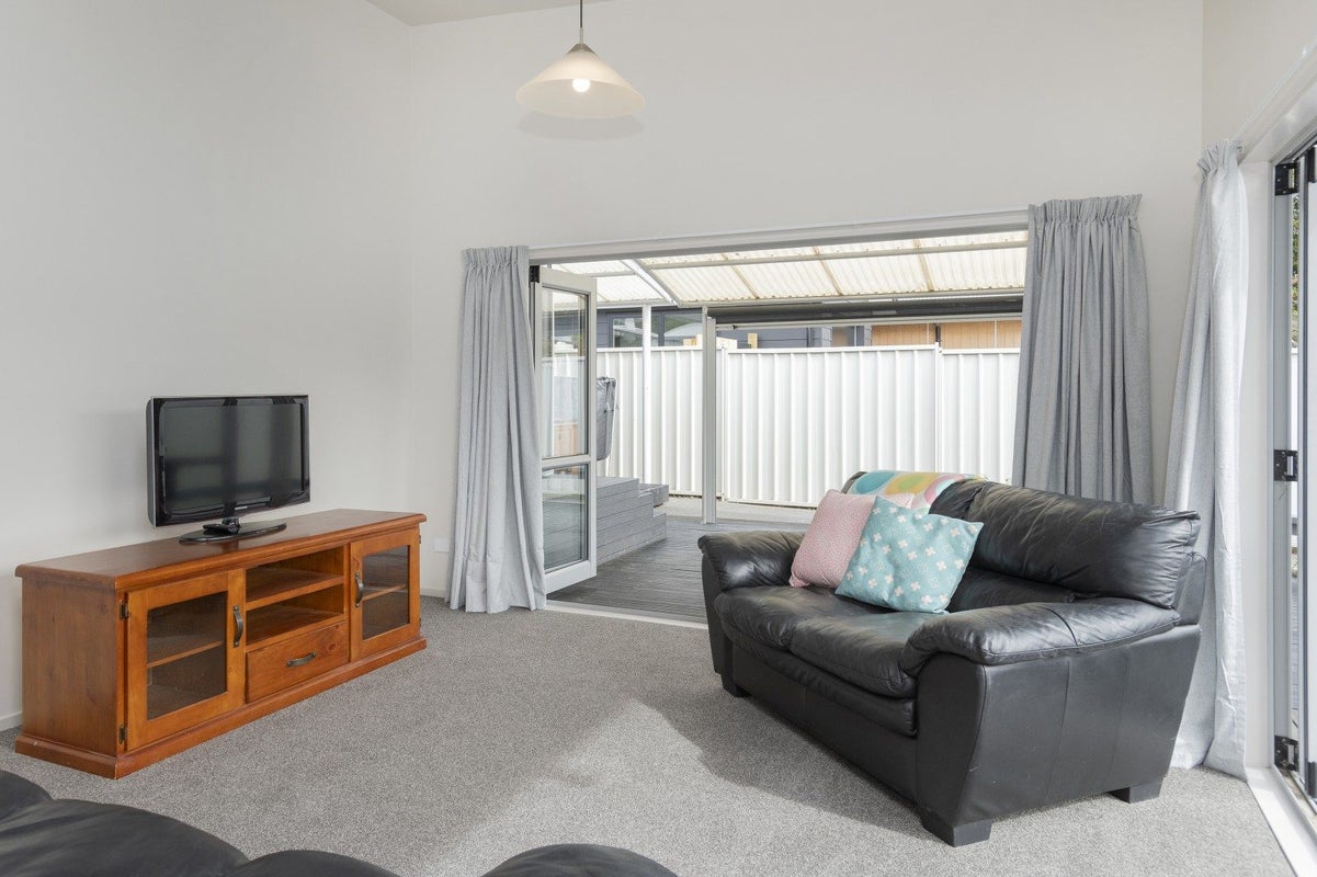 5 Heron Place, Te Hapara, Gisborne - Carousel 28