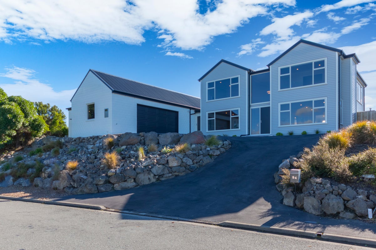 94 Glenstrae Road, Redcliffs, Christchurch - Carousel 2