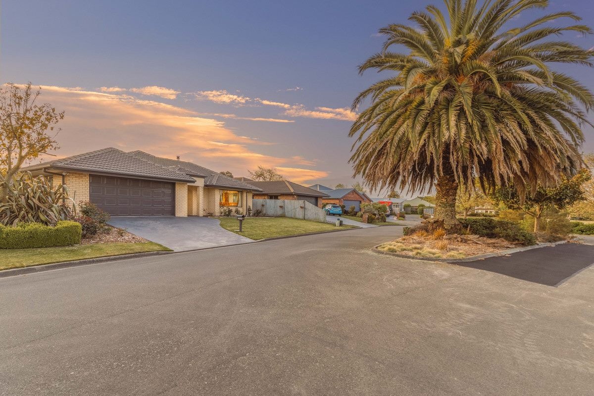 23 Laguna Gardens, Shirley, Christchurch - Carousel 2