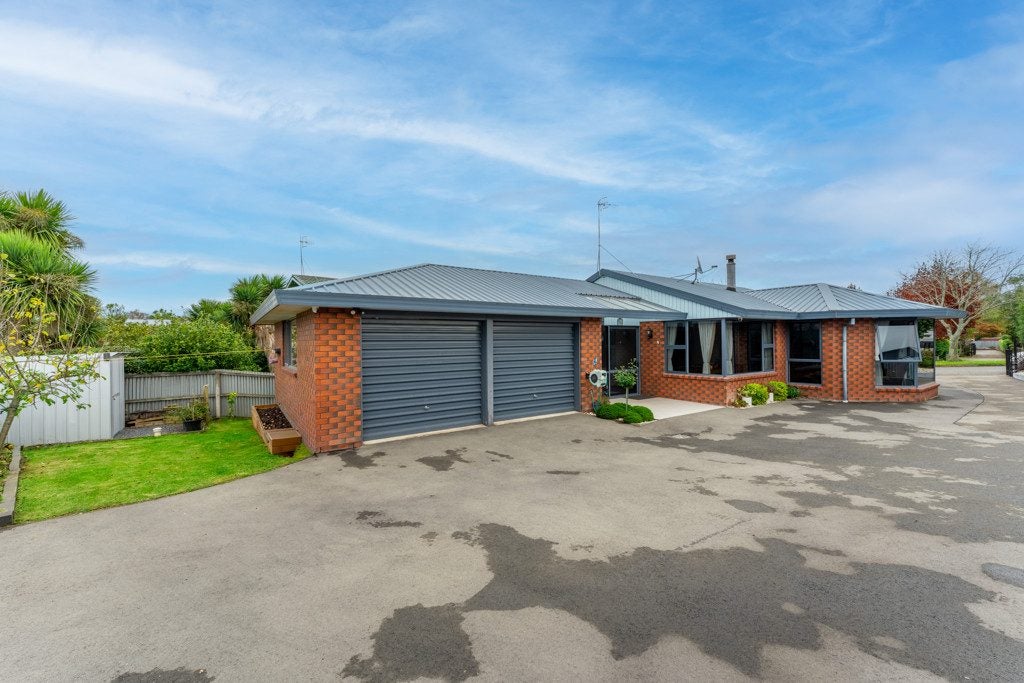 4 Miro Street, Glenwood, Timaru - Carousel 1
