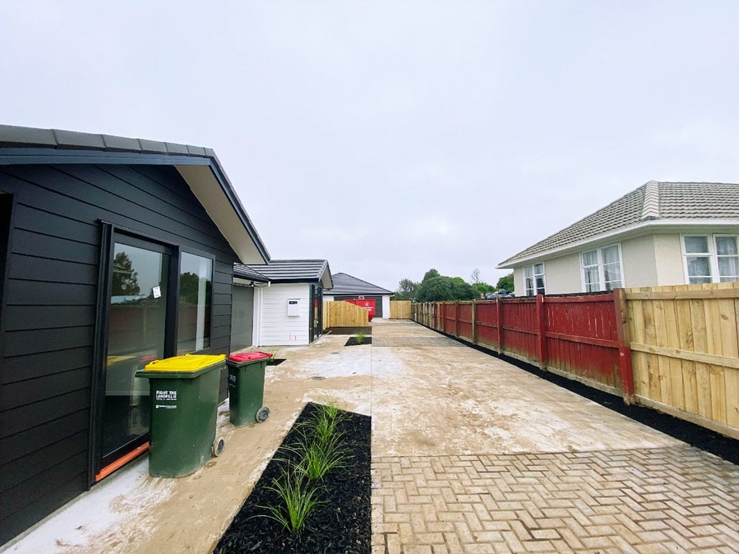 2/56 Paul Crescent, Fairfield, Hamilton - Carousel 10