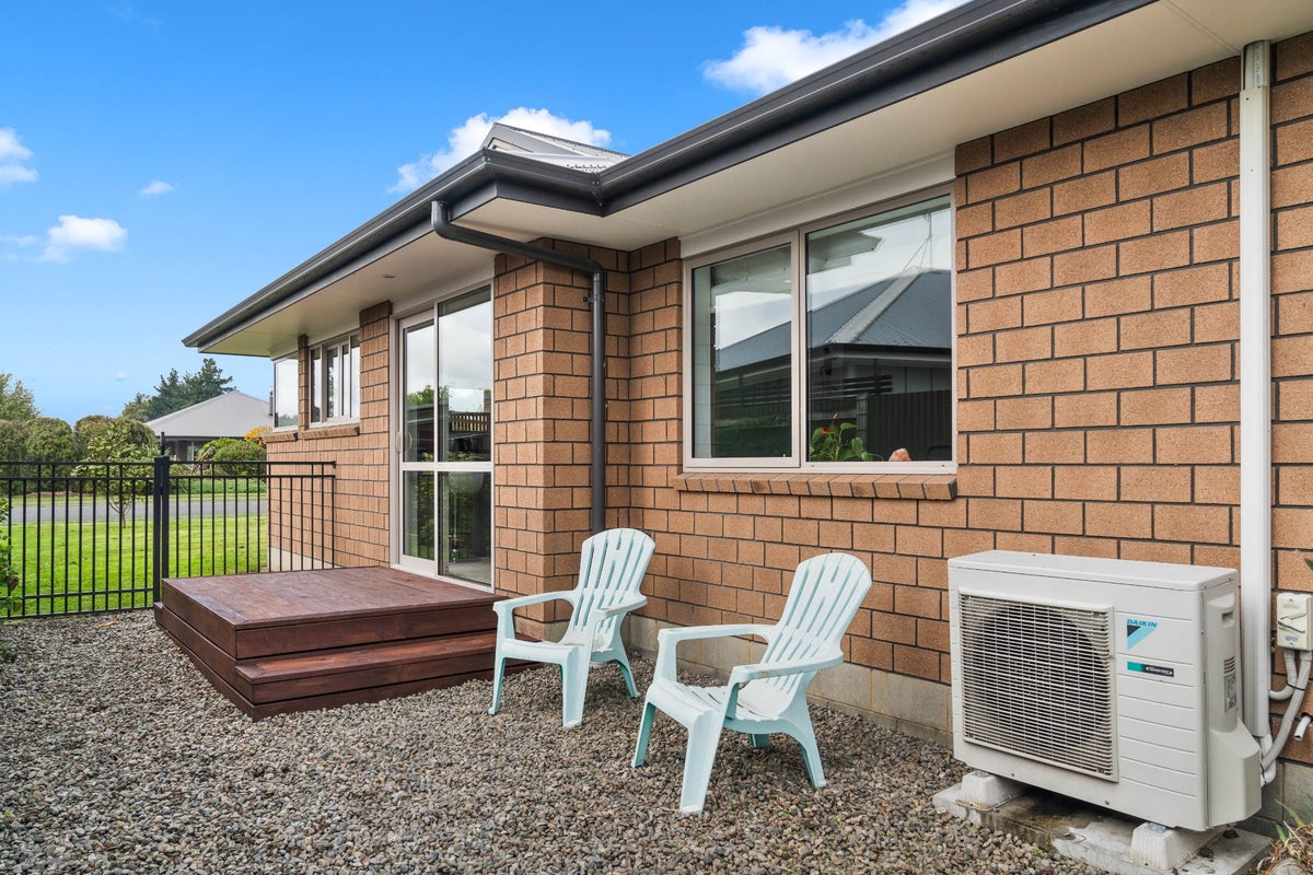 6 Gimson Street, Masterton, Masterton, Wellington - Carousel 19