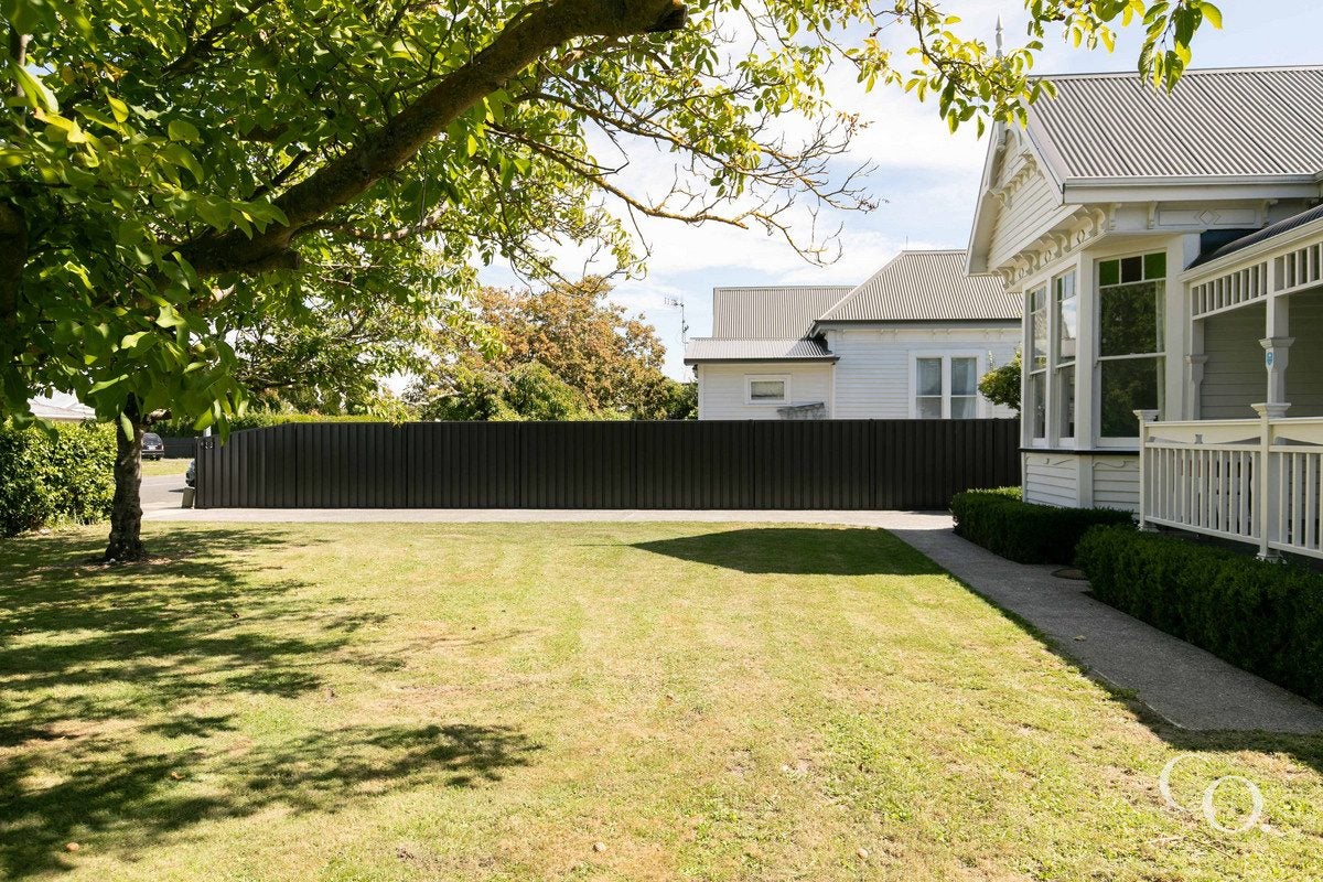 613 Whitehead Road, Saint Leonards, Hastings - Carousel 2