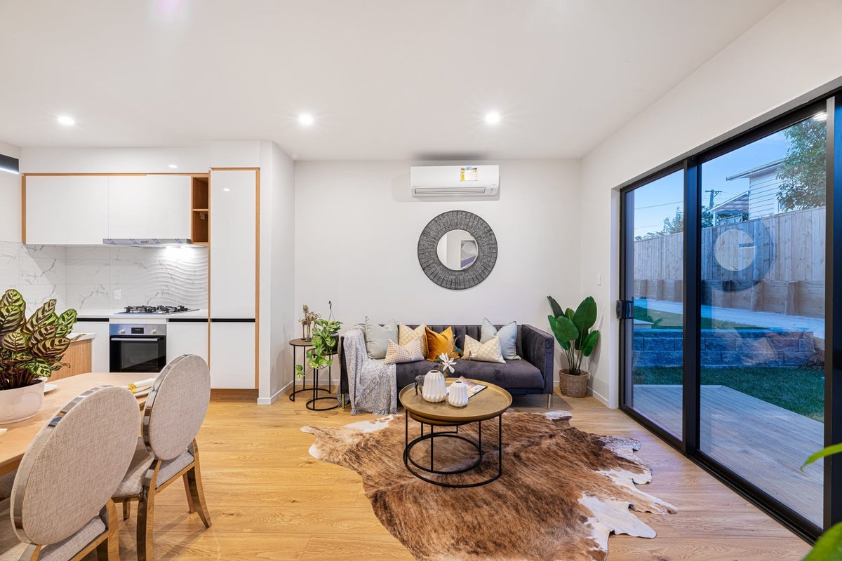 76C Barrack Road, Mount Wellington, Auckland - Carousel 2