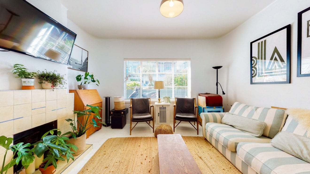 7/9 Hawker Street, Mount Victoria, Wellington - Carousel 2