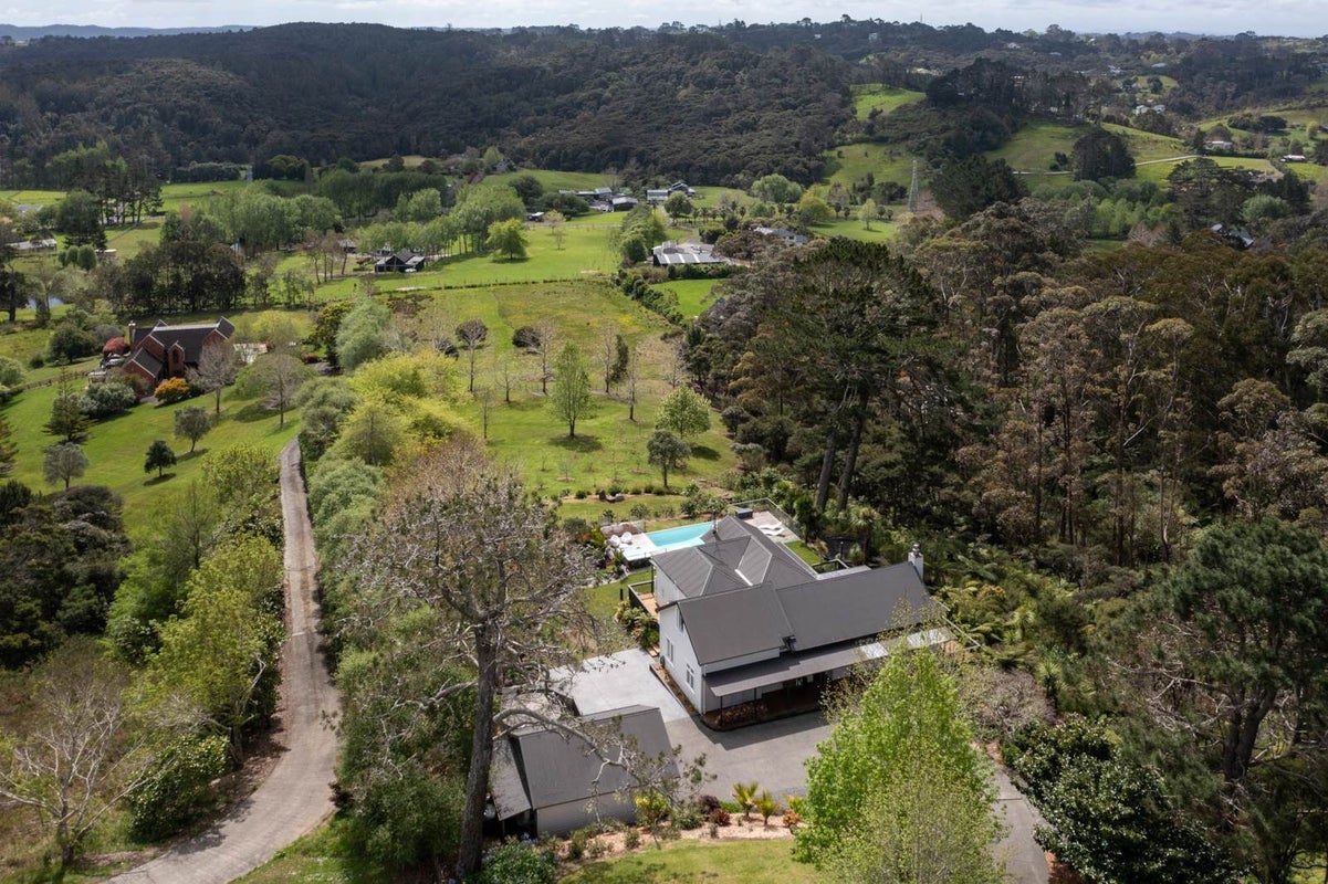 340 Paremoremo Road, Paremoremo, Auckland - Carousel 2