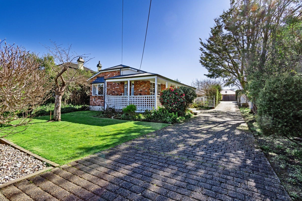 58 Galway Street, Grasmere, Invercargill - Carousel 1