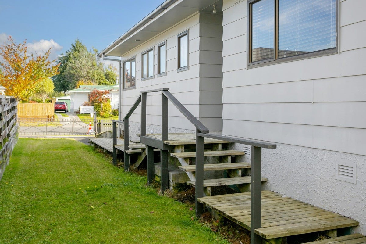 99 Richmond Avenue, Richmond Heights, Taupo - Carousel 26