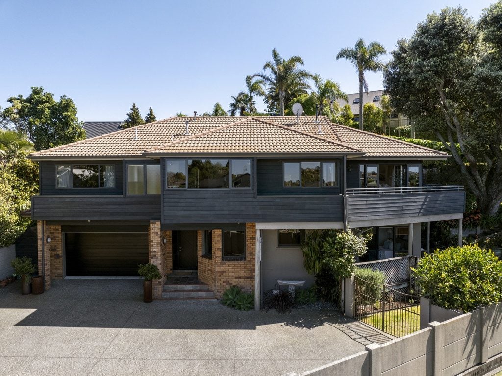 13 Manuwai Drive, Matua, Tauranga - Carousel 1