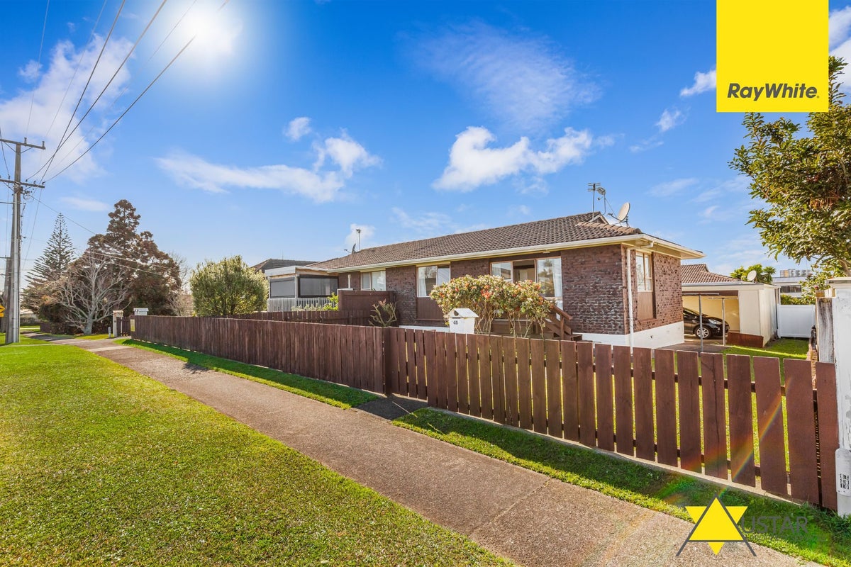 1/4 Karaka Street, New Lynn, Auckland - Carousel 16