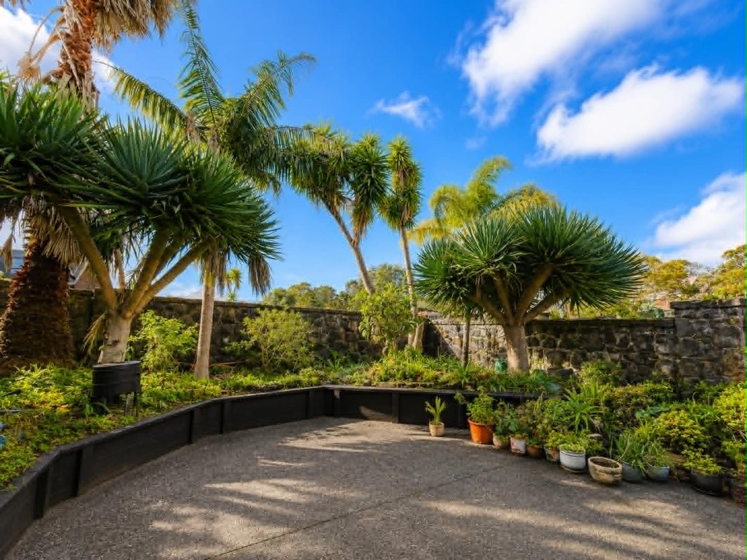 2/30 Charles Dickens Drive, Mellons Bay, Auckland - Carousel 20
