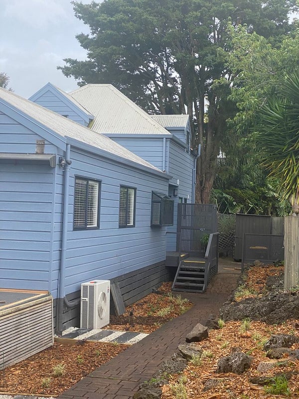 812 Dominion Road, Mount Eden, Auckland - Carousel 21