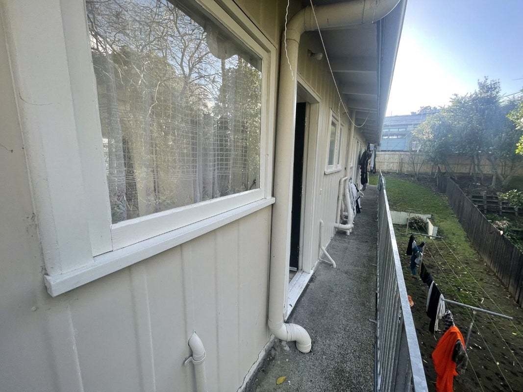 8/30 Fairburn Road, Otahuhu, Auckland - Carousel 6