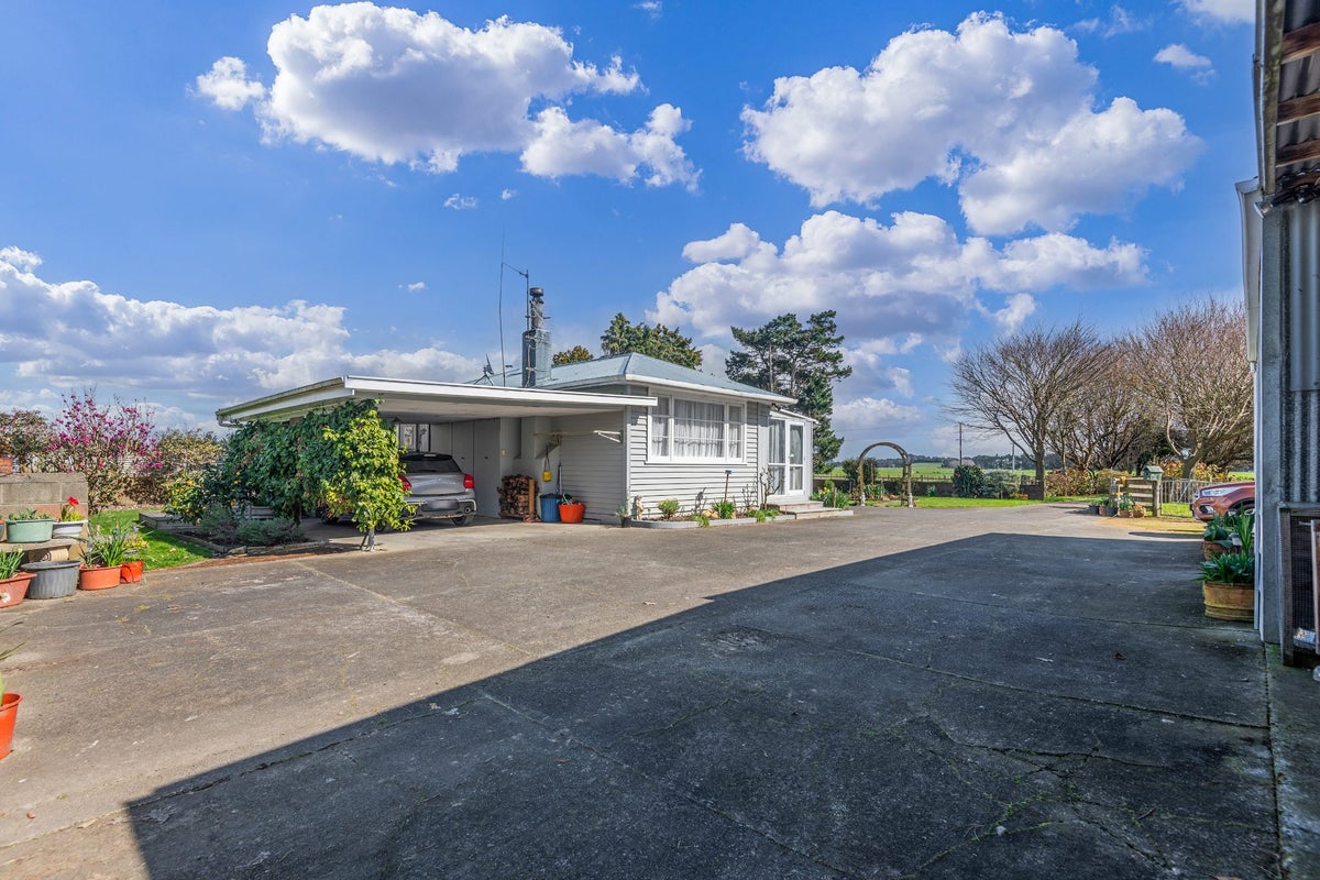 279 Green Road, Rongotea, Palmerston North - Carousel 32