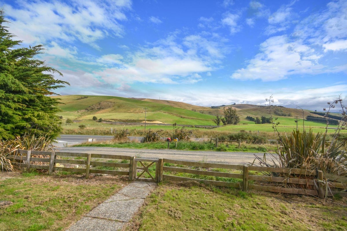 2 Dunedin Street, Milburn - Carousel 30