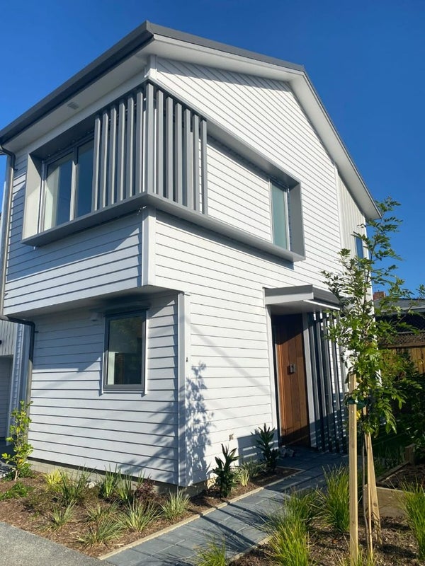 48A Lyttelton Avenue, Forrest Hill, Auckland - Carousel 1