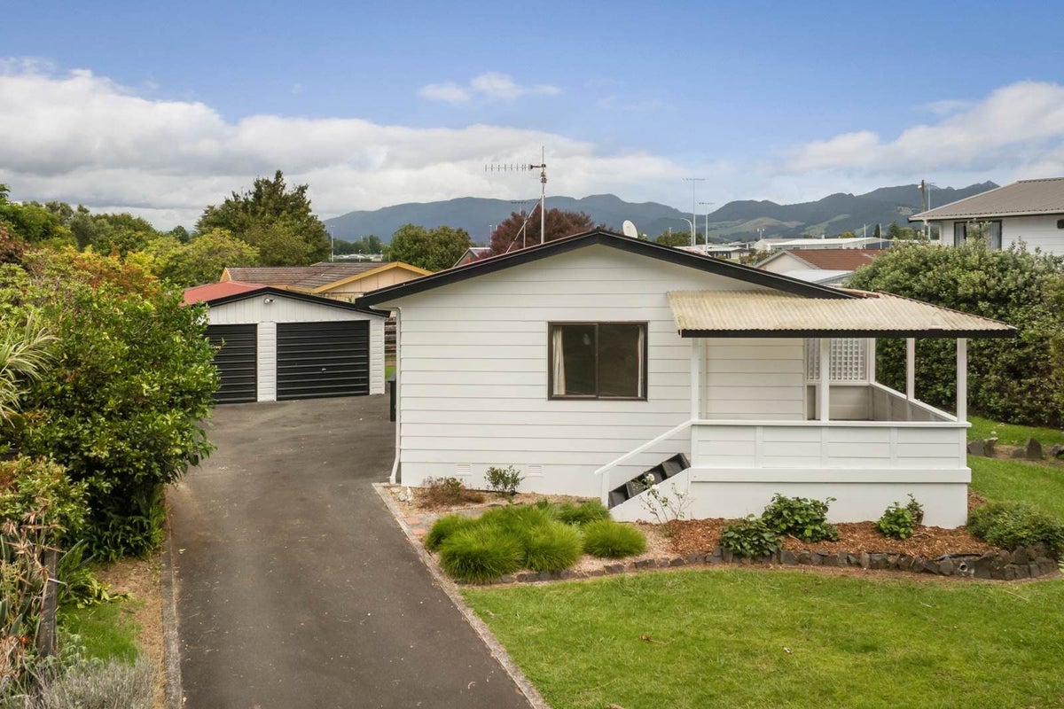 18 Kea Street, Katikati, Western Bay Of Plenty, Bay Of Plenty - Carousel 1