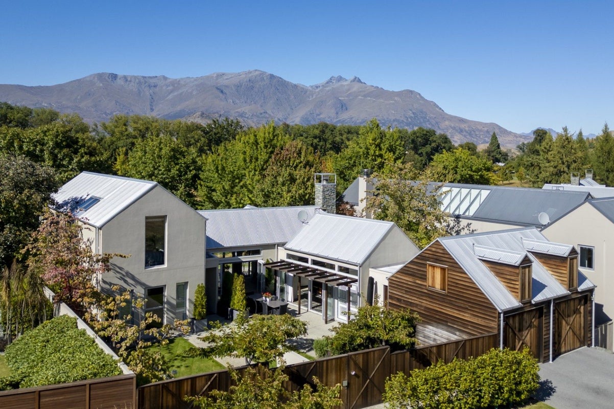 5 Malaghans Ridge, Arrowtown, Arrowtown - Carousel 1