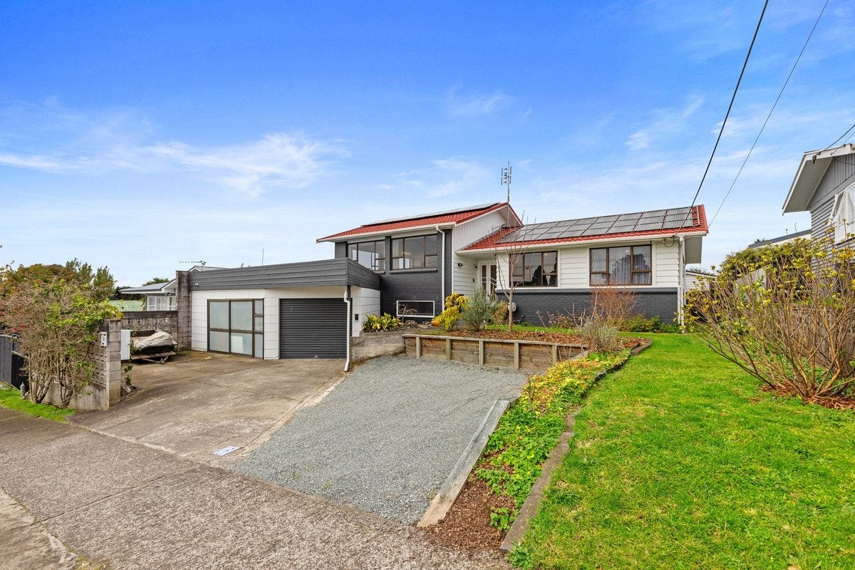 19 Manson Street, Greerton, Tauranga, Bay Of Plenty - Carousel 2