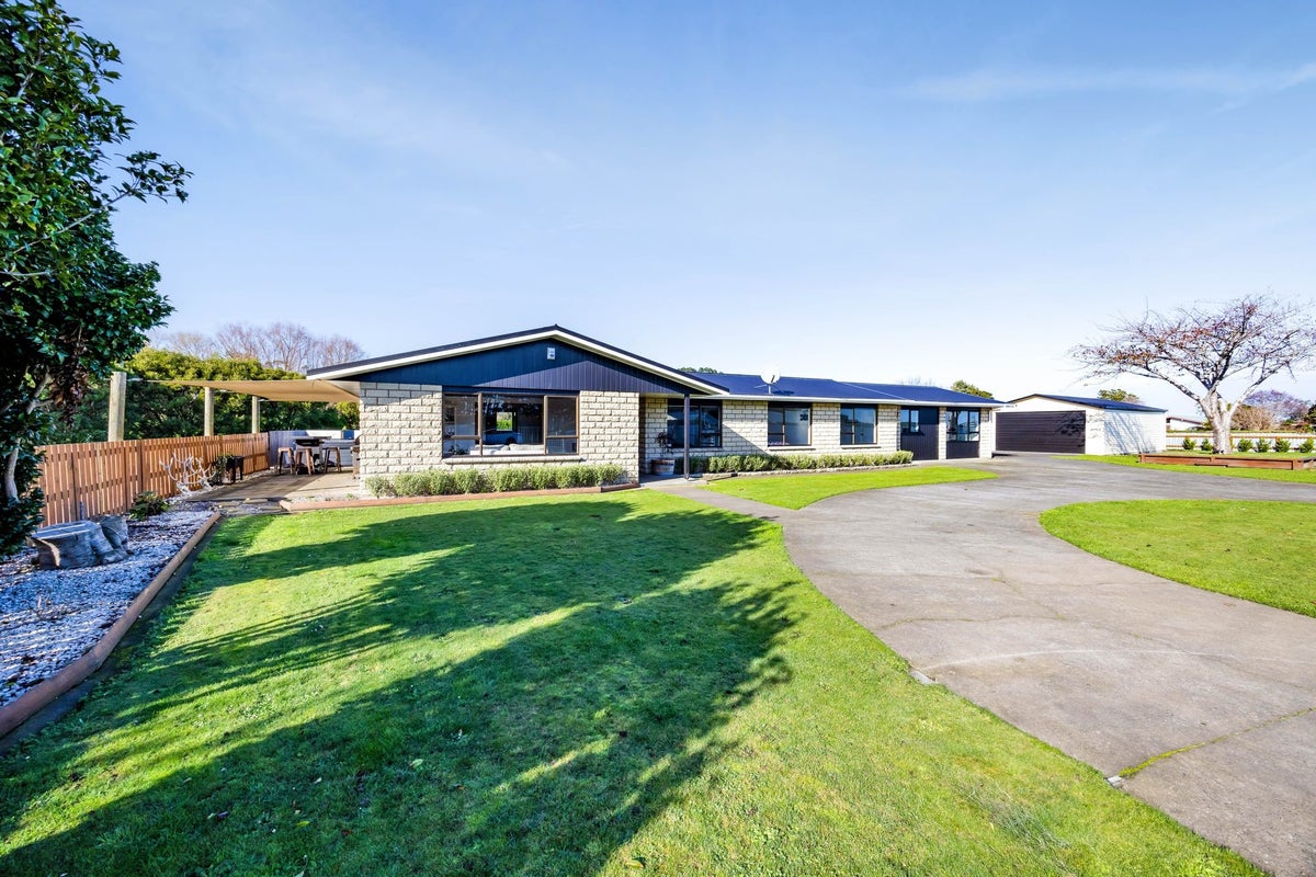 38 Ketemarae Road, Hawera - Carousel 2