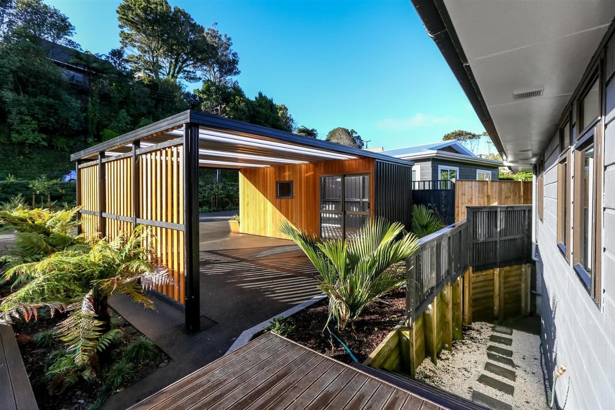 50 Carrington Street, Lower Vogeltown, New Plymouth - Carousel 12