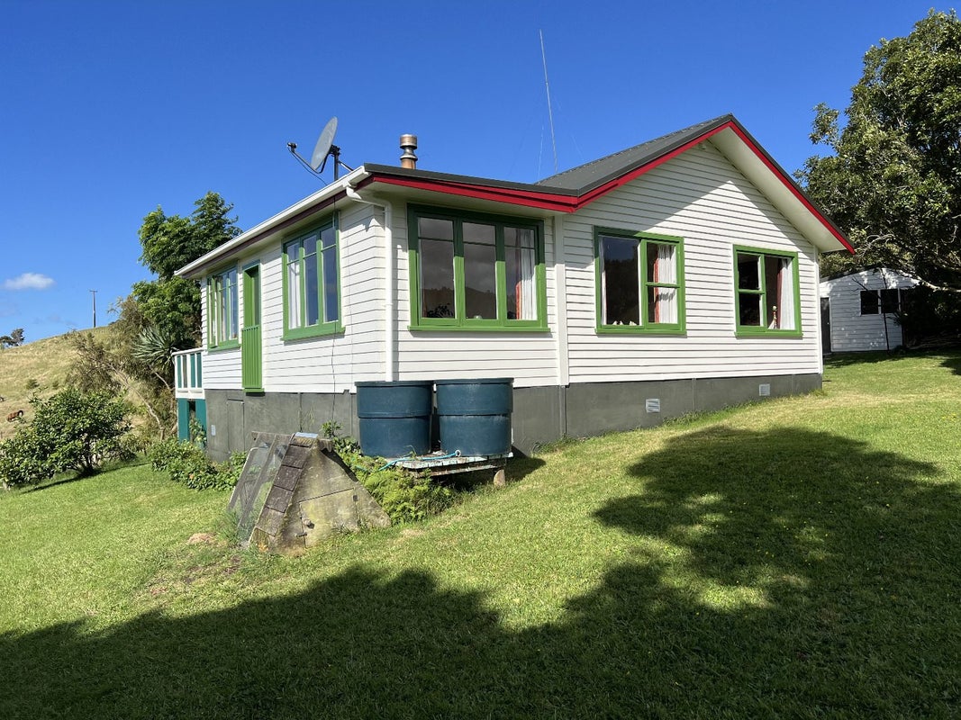 38 Windridge Lane, Aongatete, Katikati - Carousel 1