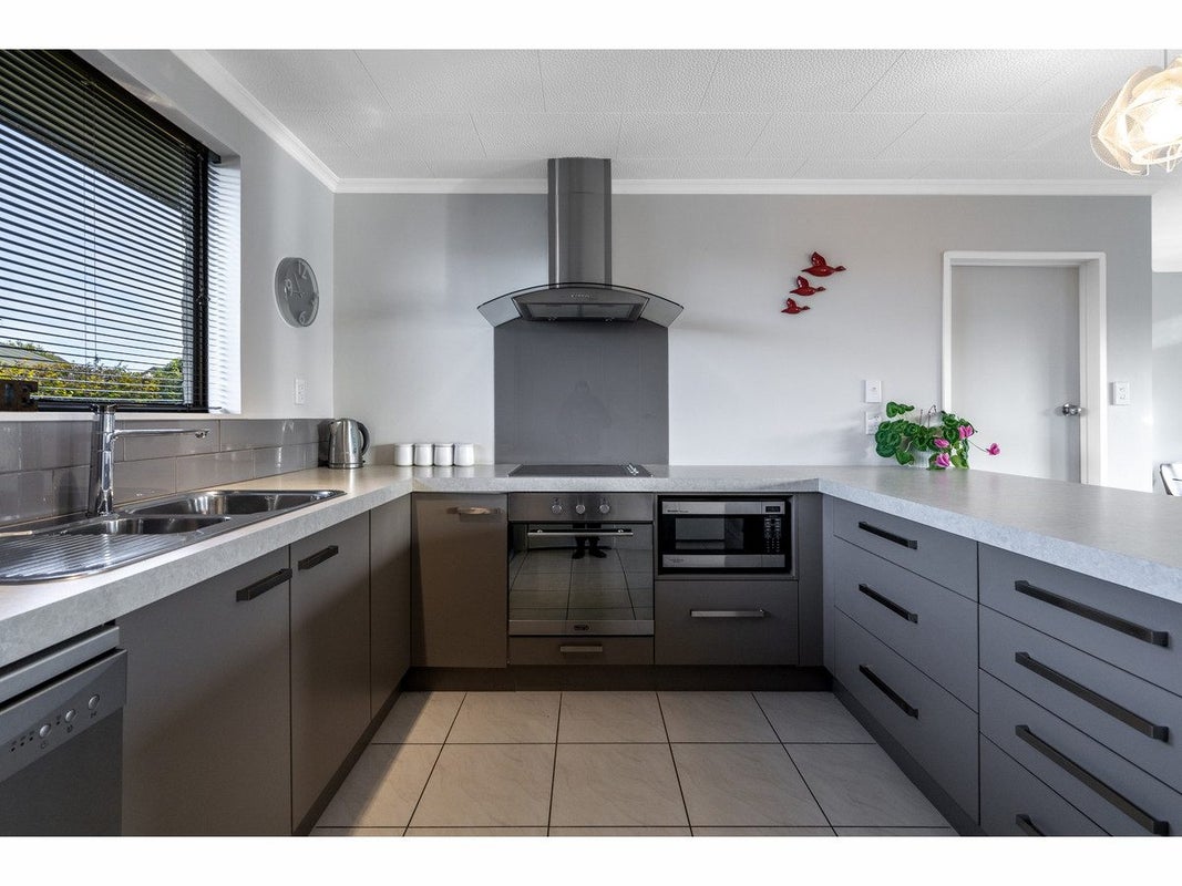 61 Vogel Street, Waikiwi, Invercargill - Carousel 2