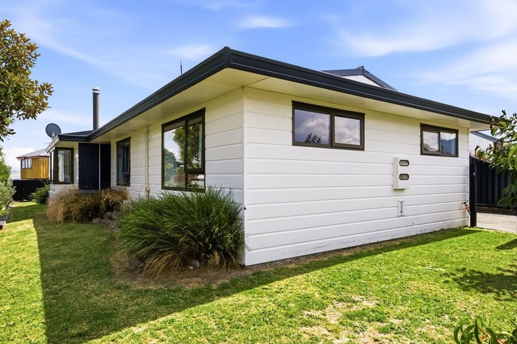 84 Hyde Avenue, Richmond Heights, Taupo - Carousel 2