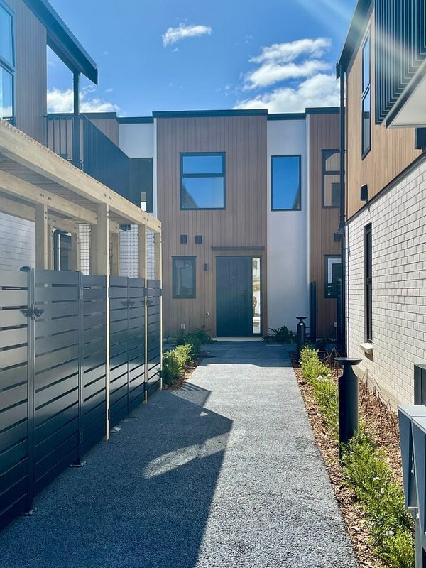 5/123 Knights Road, Hutt Central, Lower Hutt - Carousel 1
