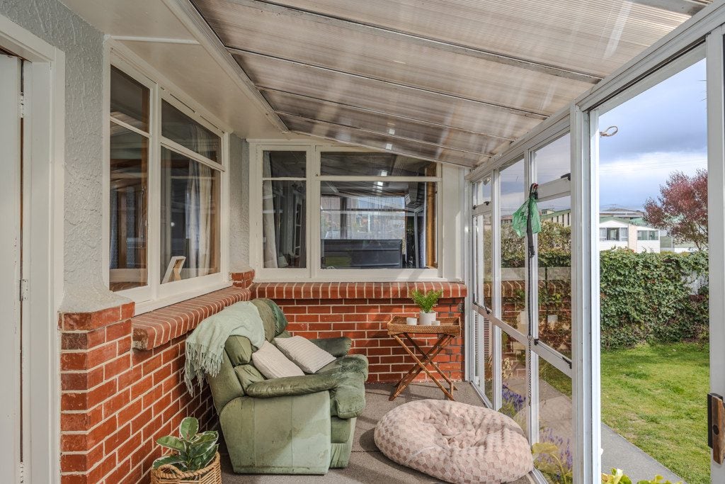 18 Oxford Street, Holmes Hill, Oamaru - Carousel 2