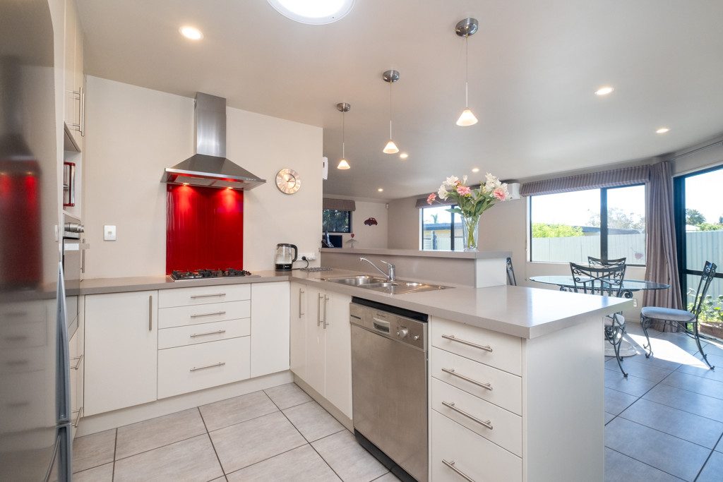12A Elliott Street, Taradale, Napier - Carousel 2