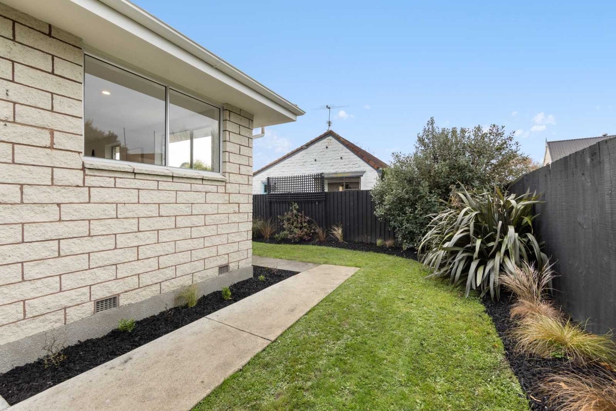 1/40A Chipping Lane, Redwood, Christchurch - Carousel 15