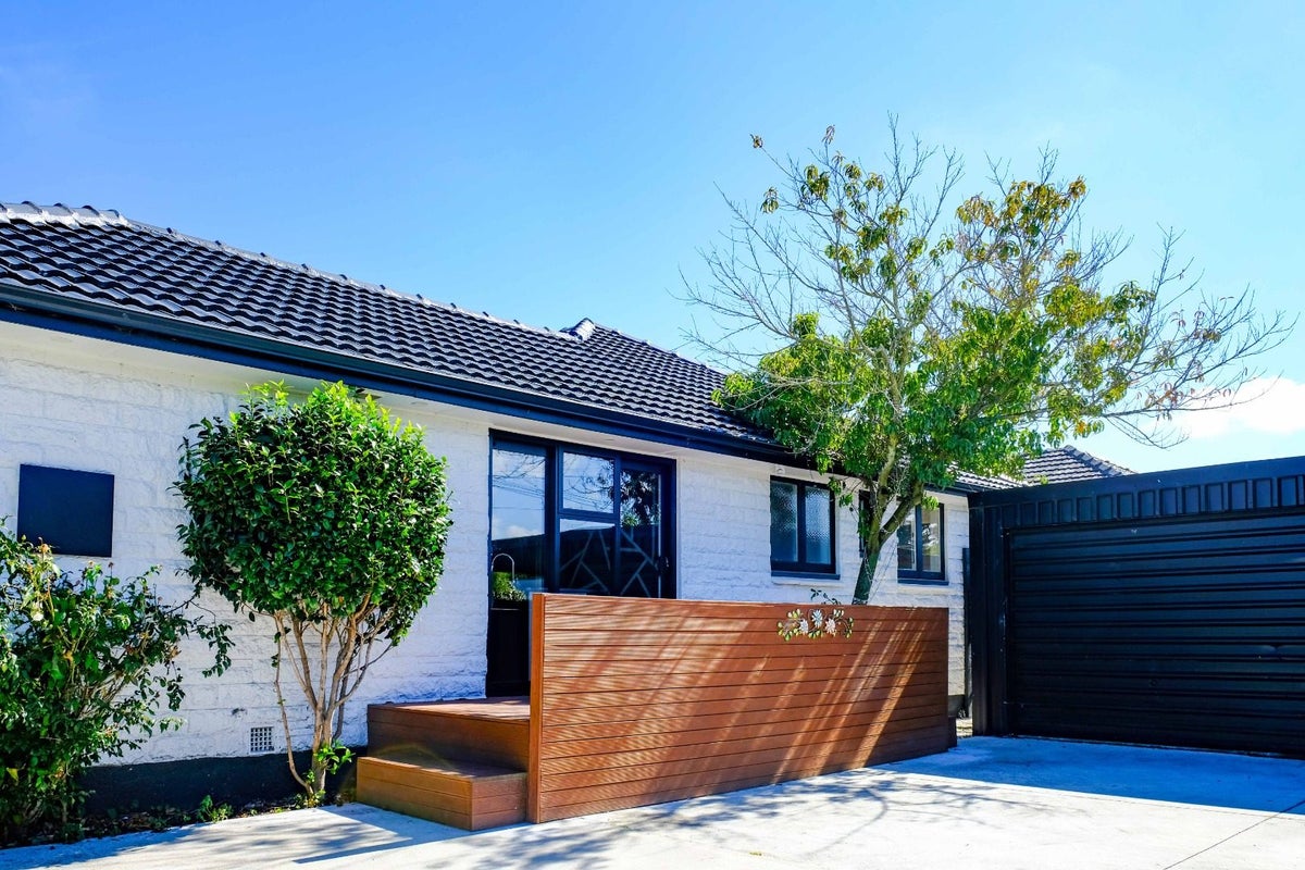 22 Banbury Street, Burnside, Christchurch - Carousel 11