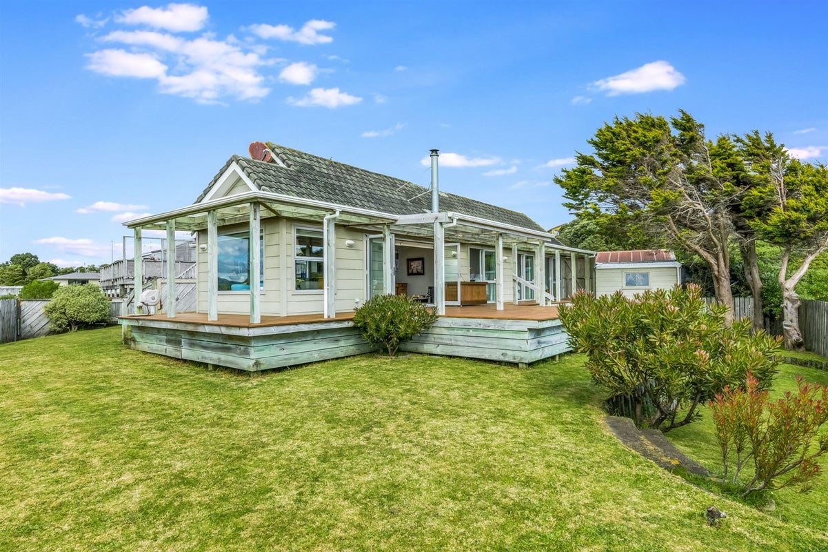 37 Tuna Terrace, Titahi Bay, Porirua - Carousel 40