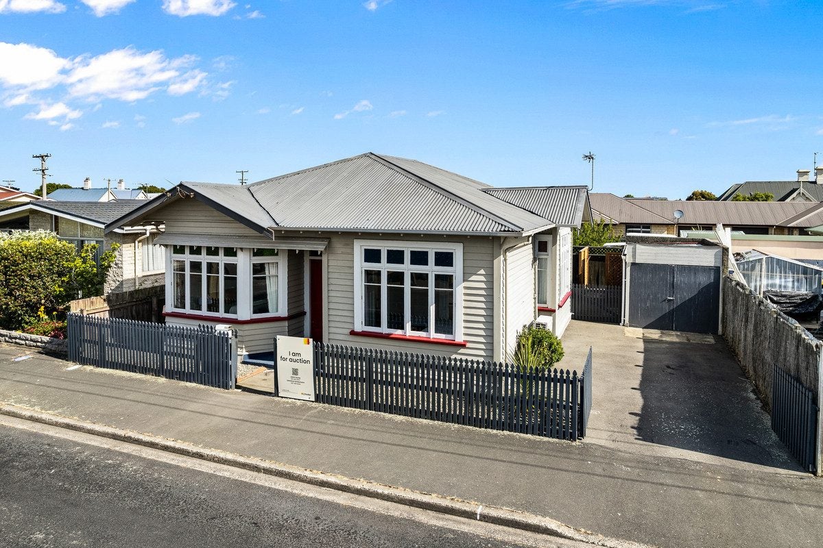 4 Rugby Street, Saint Kilda, Dunedin - Carousel 1